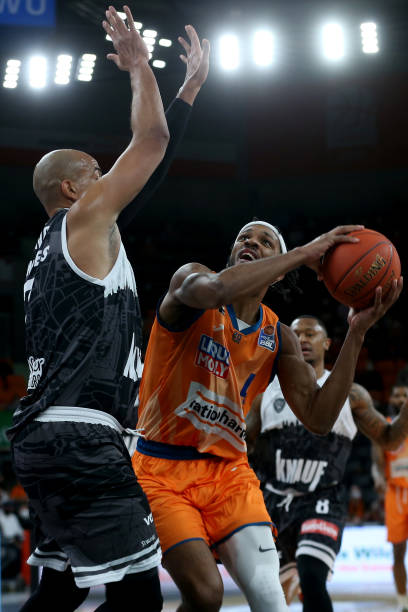 的门前嗅觉 的门前嗅觉