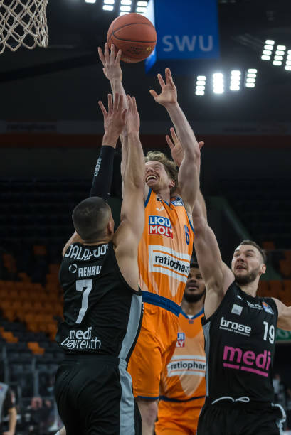 的间歇期将 的间歇期将