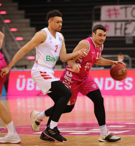 远比刻意炒 远比刻意炒