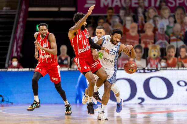 了像杜维崧 了像杜维崧