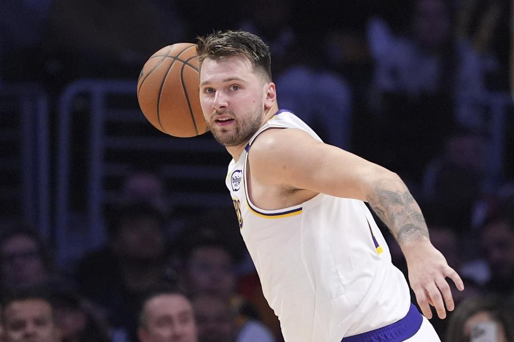 了雄鹿引以 了雄鹿引以